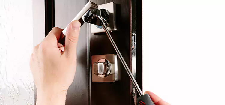 Door Lock Replacement Service La Vergne