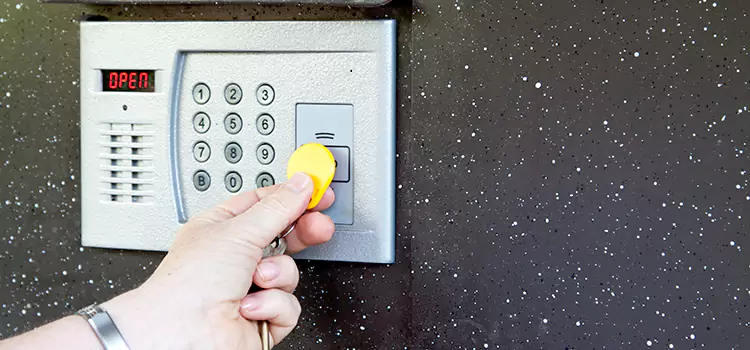 Electronic Door Lock Installation La Vergne